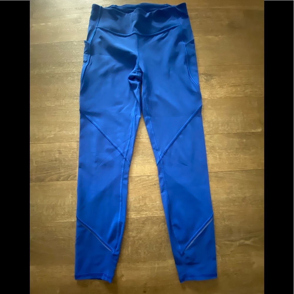 Lululemon Blue Mesh 7/8 leggings Sz 6